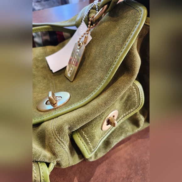Coach Bleeker Street Haversack Limited Edition Green Suede Purse - Picture 6 of 14